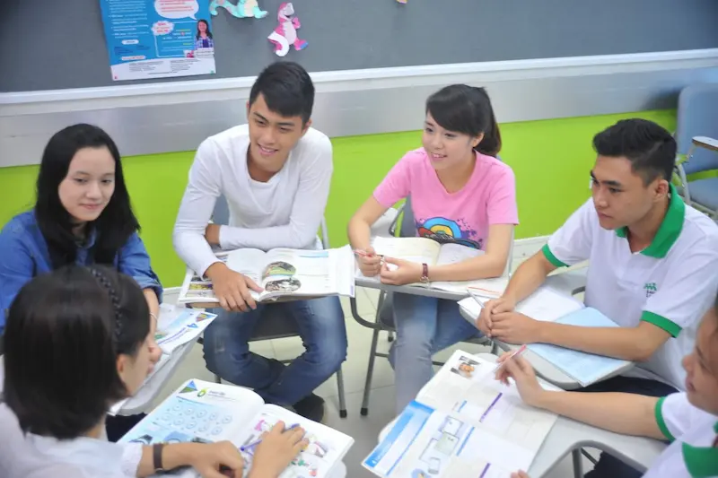 tạo môi trường ngôn ngữ quanh mình